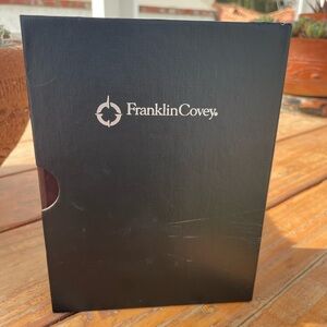 Franklin Covey compact binder, filler pages, business cards, address, storage